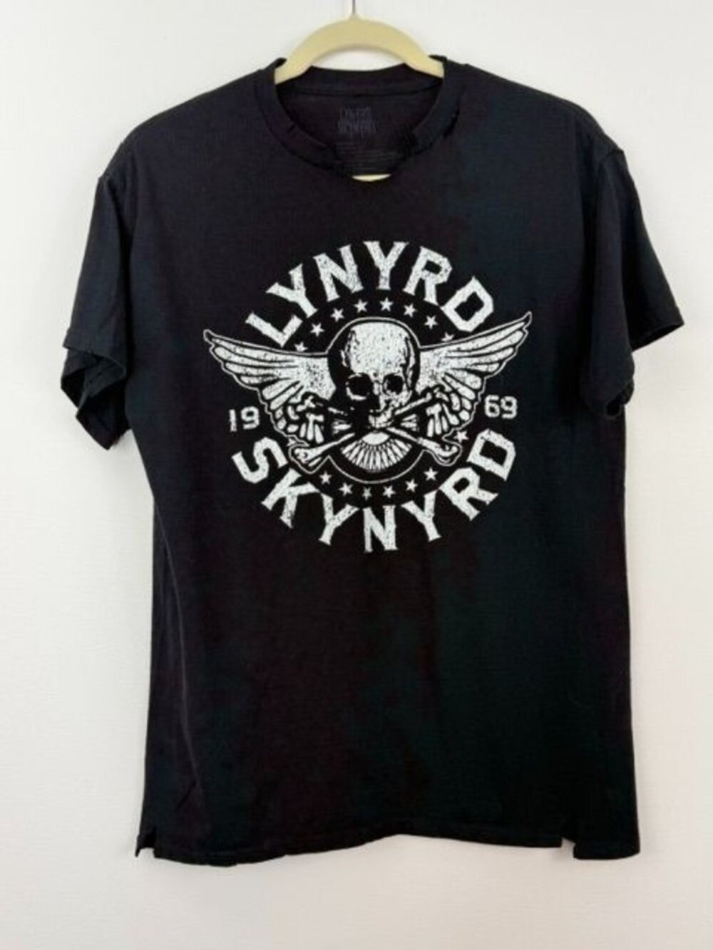 Lynyrd Skynyrd T Shirt Womens Black Skull Wings 1969 Distressed Band Tee Size M
